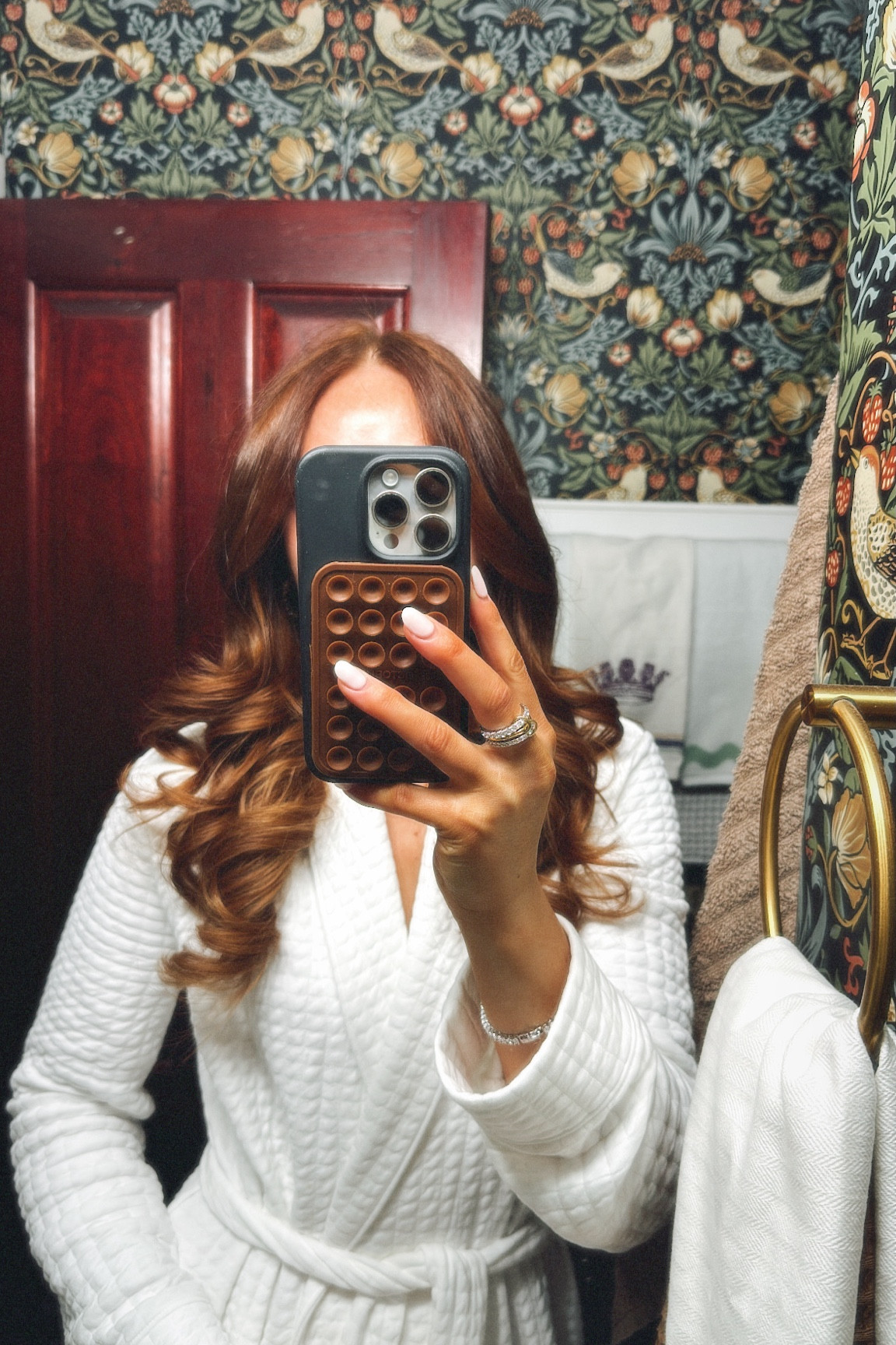 waffle robe on sale! wearing size S

#LTKFindsUnder100 #LTKU #LTKSaleAlert