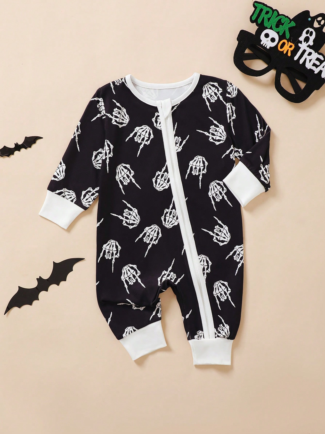 Baby Boy Casual Fun Digital Allover Skeleton Hand Print Long-Sleeved Jumpsuit For Home-Wear, For ... | SHEIN