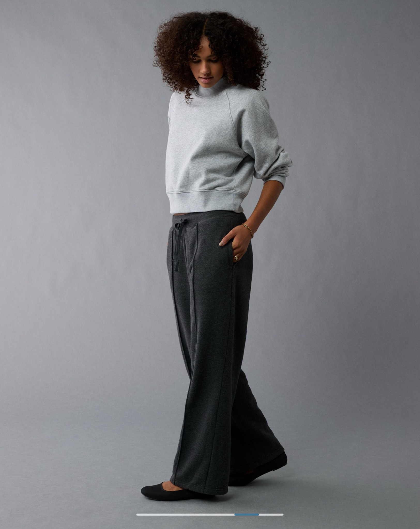 Wide leg sweatpants that look dressy?! YES PLEASE!

#LTKsale #LTKcanada #LTKwinter