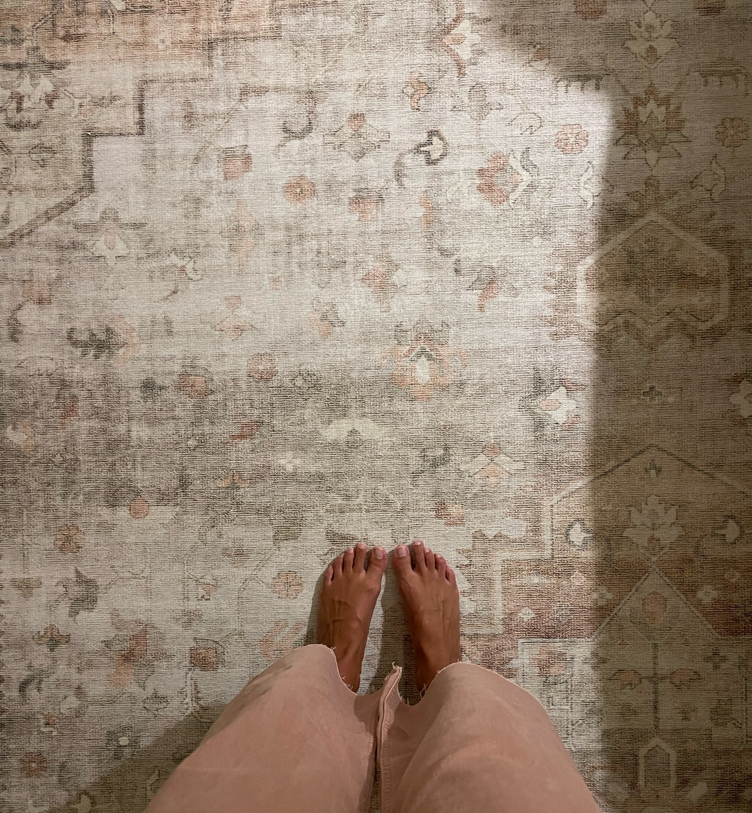 the rug of my dreams 💭🤍


#LTKsalealert #LTKhome #LTKstyletip