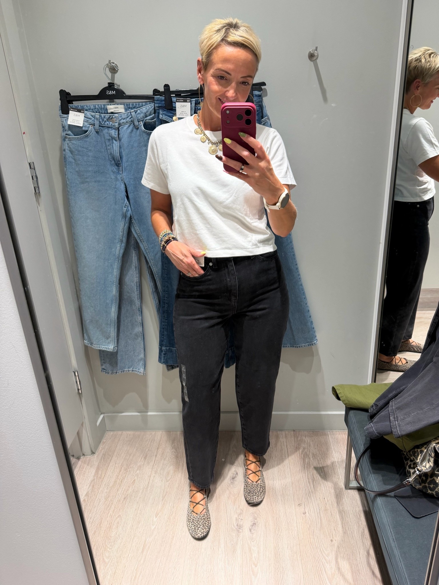 This was the high rise ankle grazer mom fit and I was pleasantly surprised really loved these, they did fit they felt comfortable and the new improved fit is great! I’m in a 10regular

#LTKautumn #LTKjeans #LTKstyletip