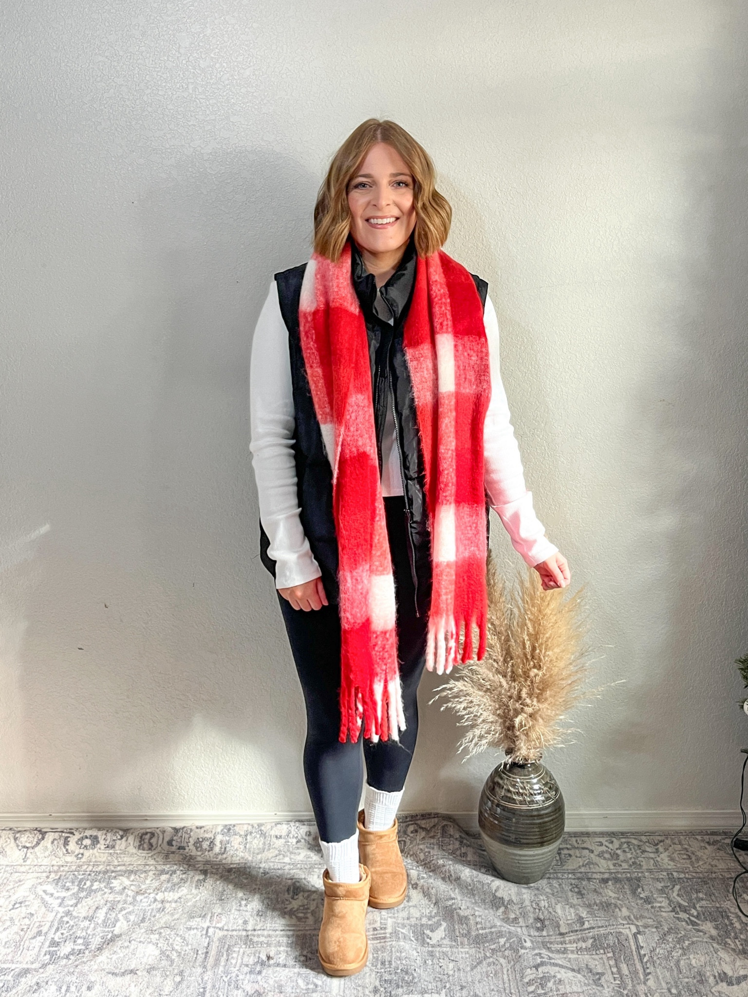 Casual holiday outfit

Vest L
Long sleeve tee L
Leggings L

#LTKmidsize #LTKHoliday #LTKstyletip