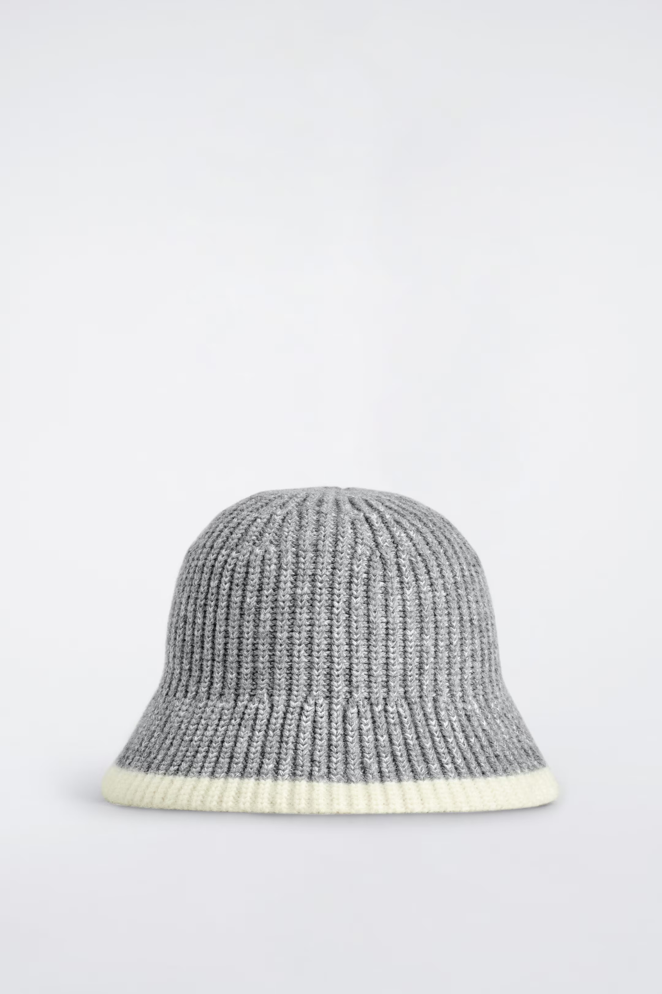 CONTRAST-TIPPED WOOL-MOHAIR BUCKET HAT - GREY / CREAM | COS GB | COS UK