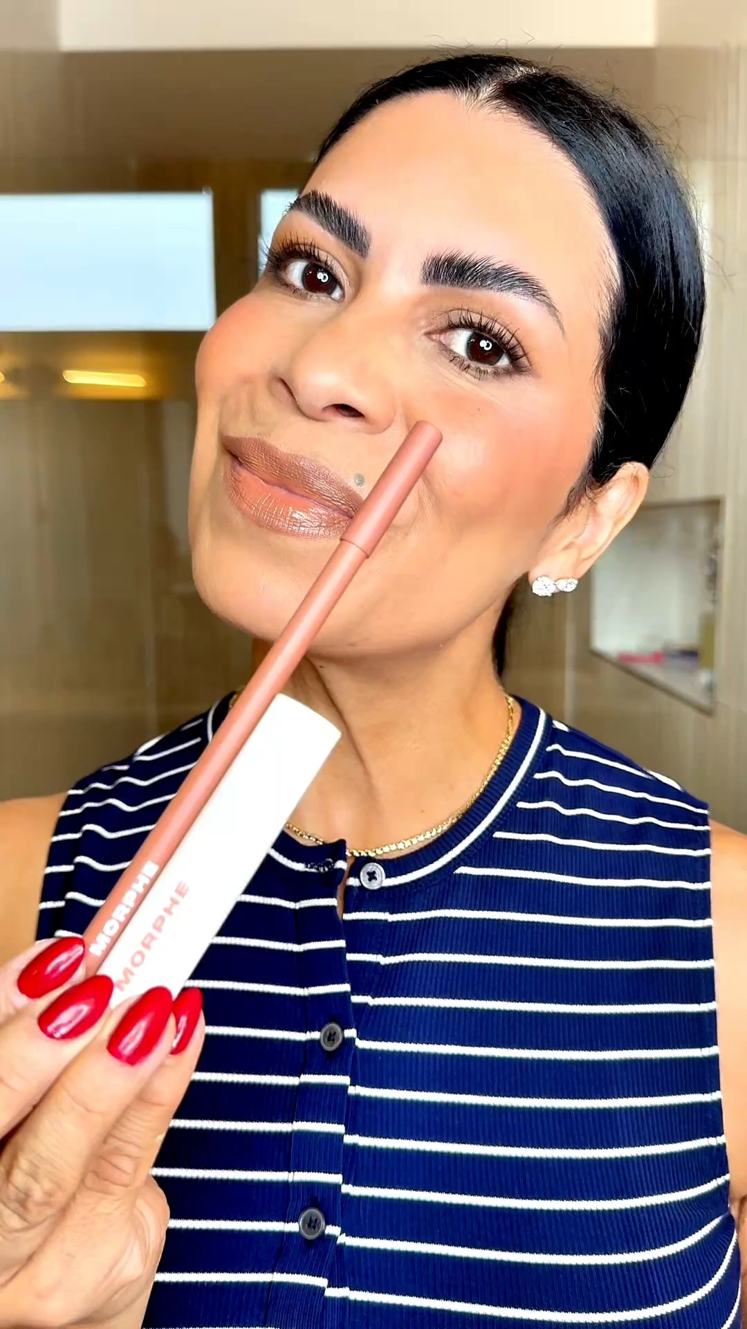 Morphes New Lip Lock Glossy Lipstick…
It’s offers a beautiful lustrous, lightweight shine….
Paired with their Signature Lipstick liner makes for an excellent nude lip combo! 
Shades:
Hitched Honey lipstick 
Honey lipliner

#LTKgrwm #LTKmorningroutine #LTKBeauty