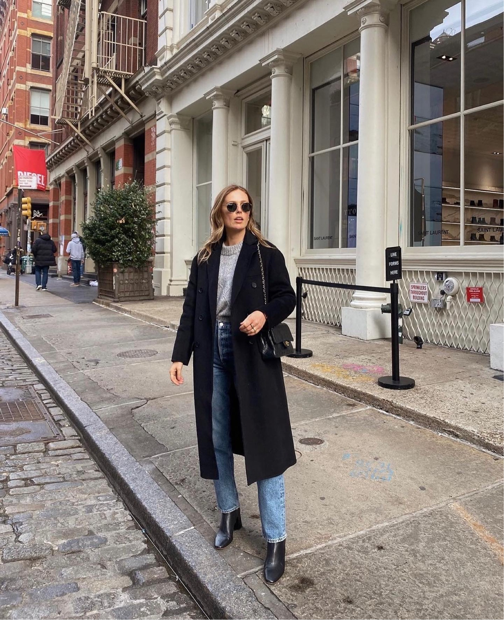 Jeans and black oversized coat outfit. Coat is from reformation from last year 

#LTKSeasonal