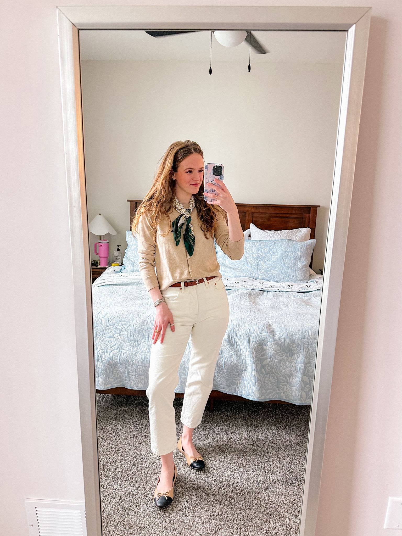 OOTD! Wanted an excuse to style one of my new scarves - and using it as an accent with this cardigan seemed perfect!! 