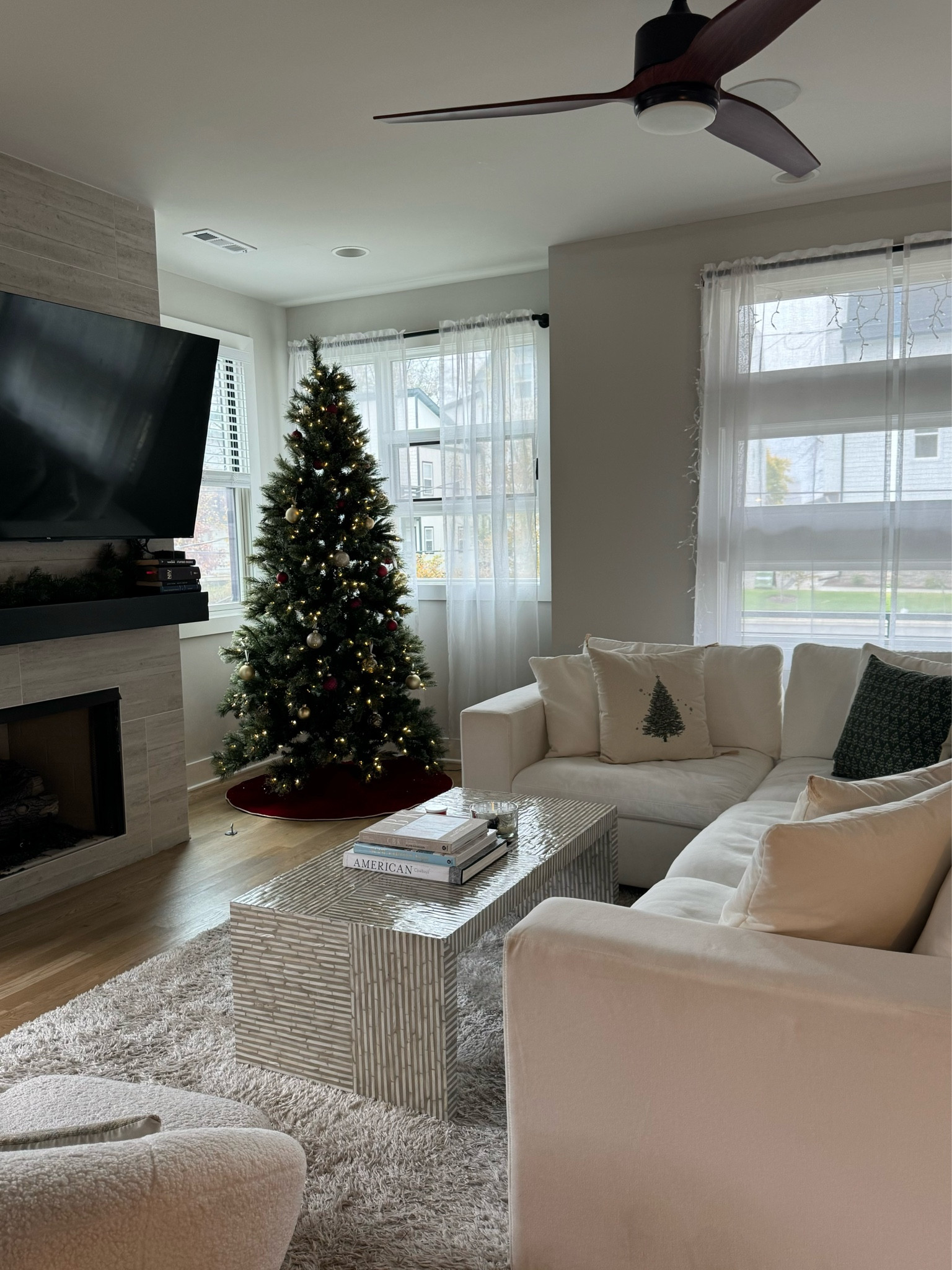 Christmas living room decor!! Pillows are last season target but linked some similar ones!! 

#LTKSeasonal #LTKHoliday #LTKGiftGuide