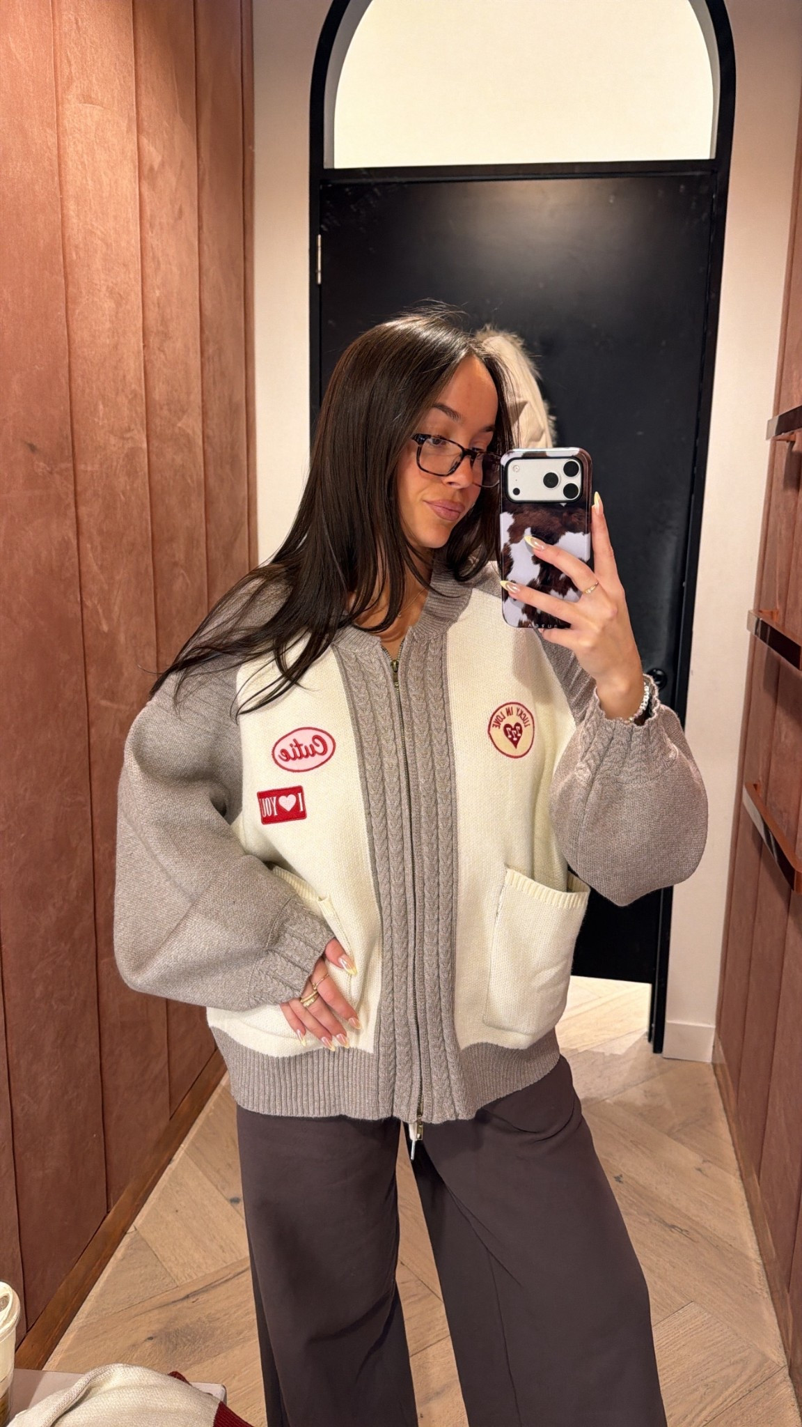 The cutest oversized sweater jacket for Valentines Day

#LTKValentine #LTKootd #LTKSeasonal
