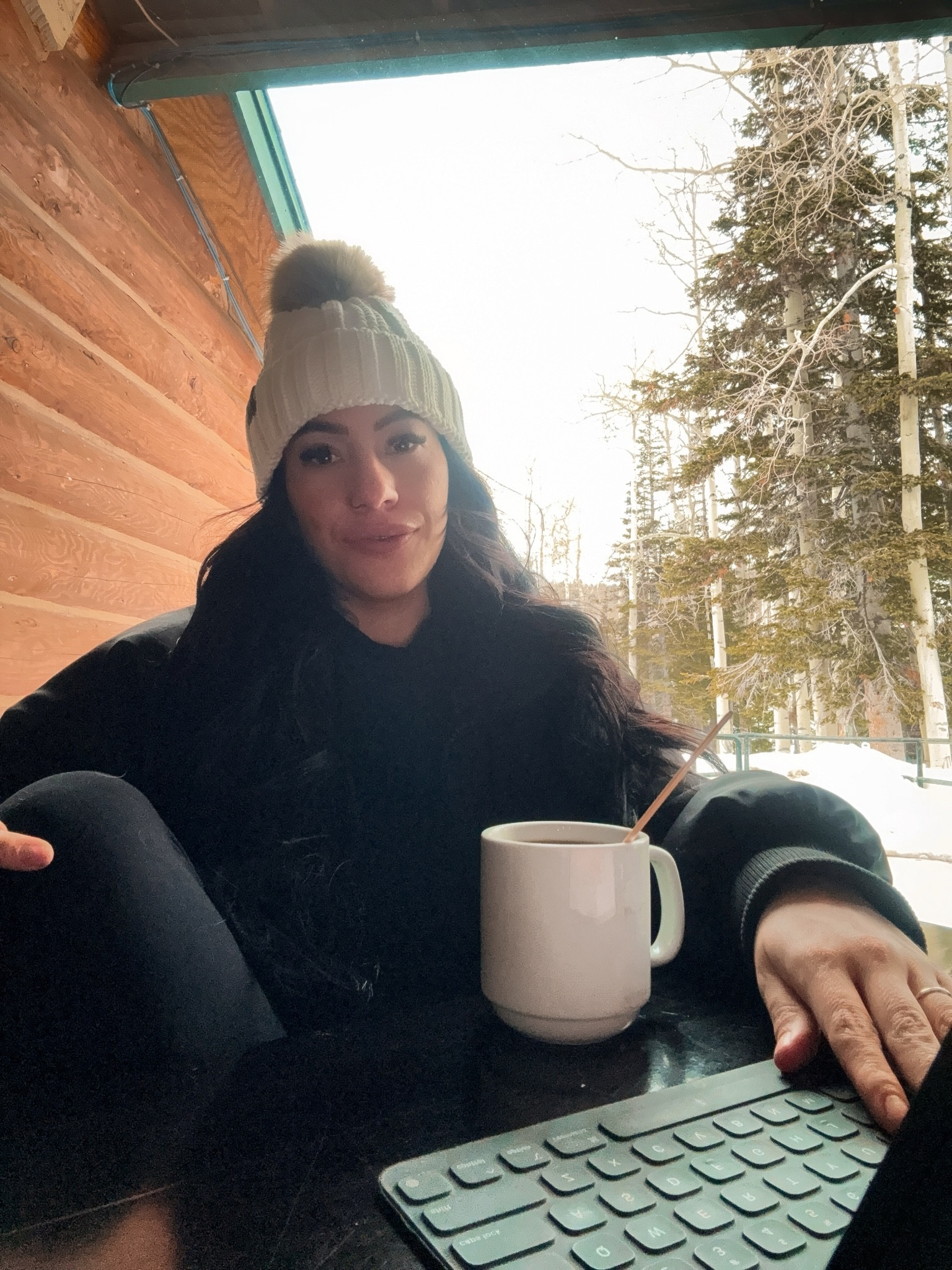 Work from NOT home. Day trip in the snow, this outfit kept me nice and toasty 

#LTKWorkwear #LTKSeasonal #LTKFindsUnder100