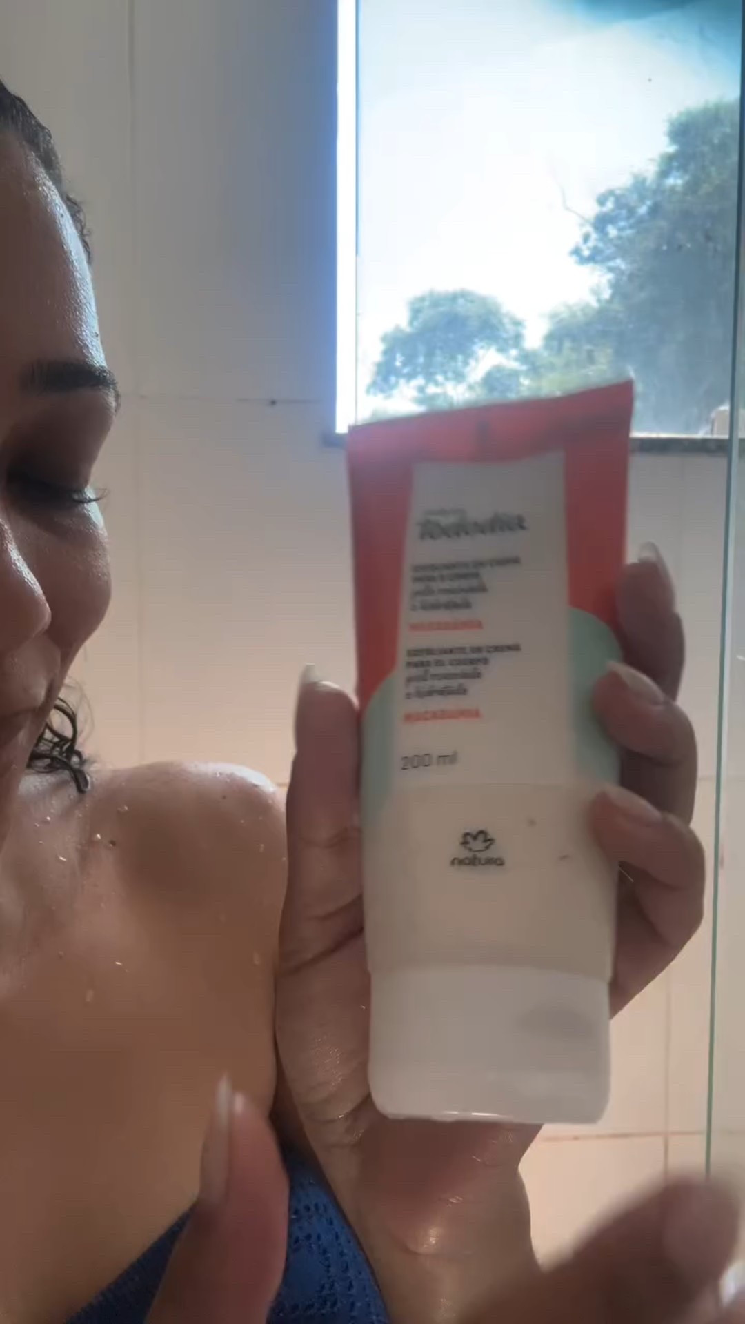 Esfoliante em creme @naturabroficial que veio na minha @uauboxbr ❤️🥰

Pele renovada e macia. ❤️

#pelesaudável #pelehidratada #pelemacia #esfoliante #natura @uau.team #autocuidado #autocuidado❤️ #peleoleosa #saúdedapele #pelehidratada