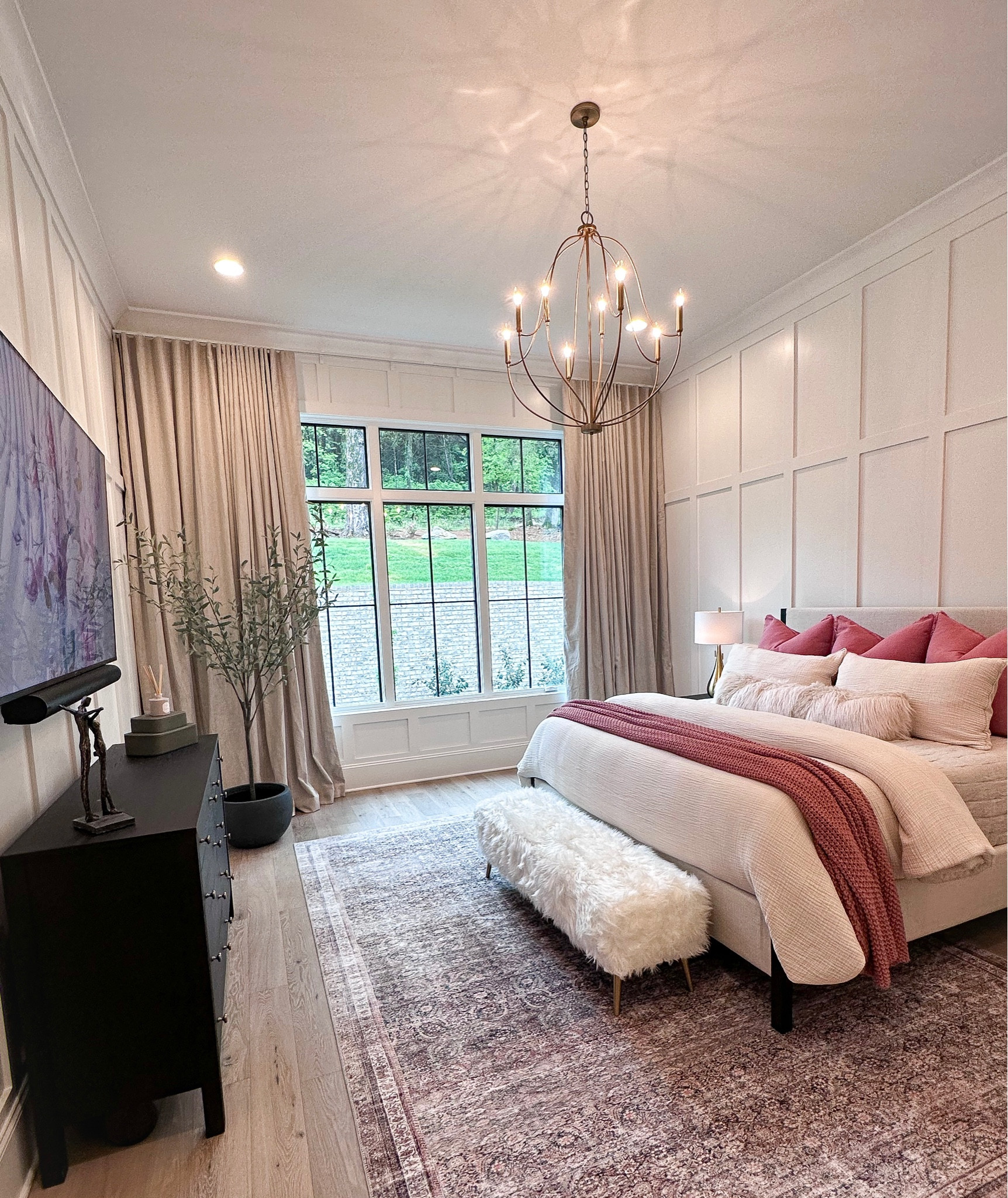 The master bedroom is almost finished! Loving this tranquil space ☁️🌙

#LTKSeasonal #LTKFind #LTKhome