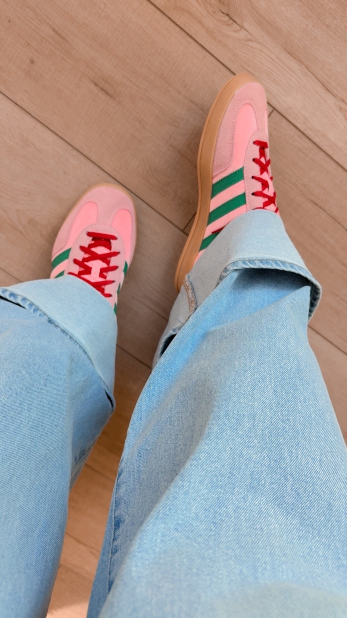 Cutie seasonal sneakers 