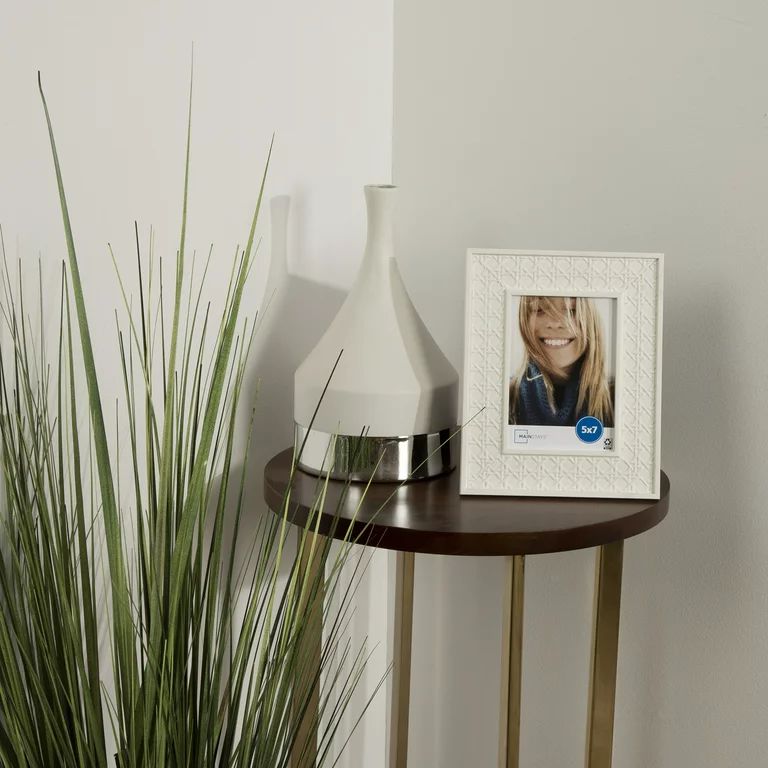 Mainstays White Woven 5x7 Tabletop Picture Frame, White - Walmart.com | Walmart (US)