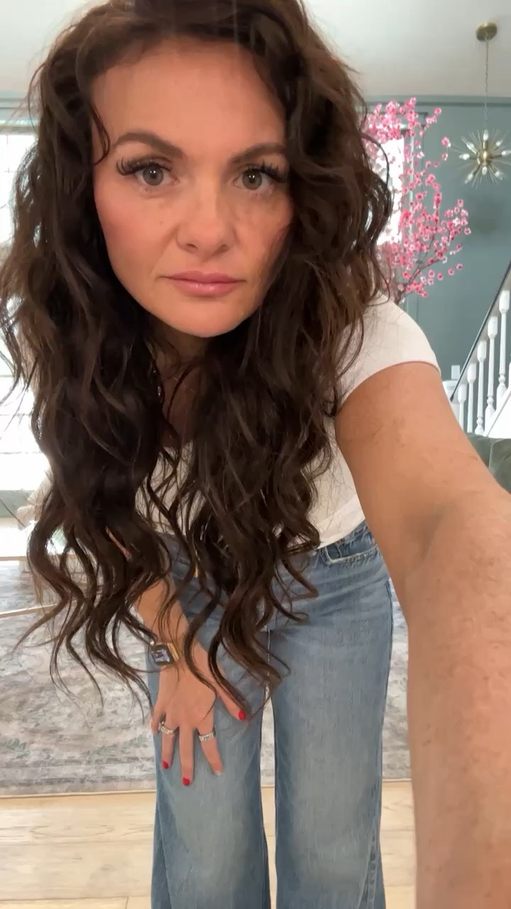 Best pants and ON SALE!

Use code: SPRINGLTK to save 25% on American Eagle and Aerie 

#americaneagle #jeans 