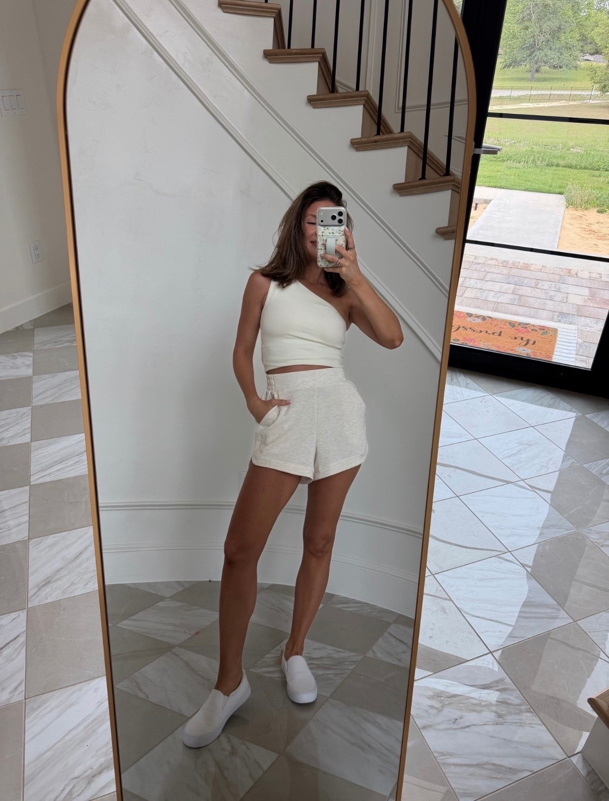 Cute set for running errands or momlife! Super comfy and affordable 🤍


Summer outfits, matching set, outfit inspo, summer inspo, mom life, comfy outfit

#LTKootd #LTKgrwm #LTKmomlife