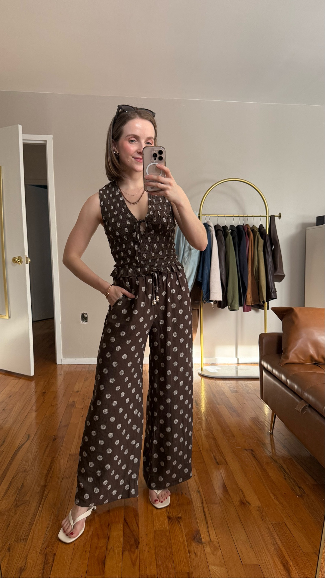 Stackable Abercrombie sale on this vacation set! Use code KATHLEENAF
Lined gauzy shell pants with elastic waist and stretchy top
Xs short pants xs tank 

#LTKPetite #LTKTravel #LTKSaleAlert