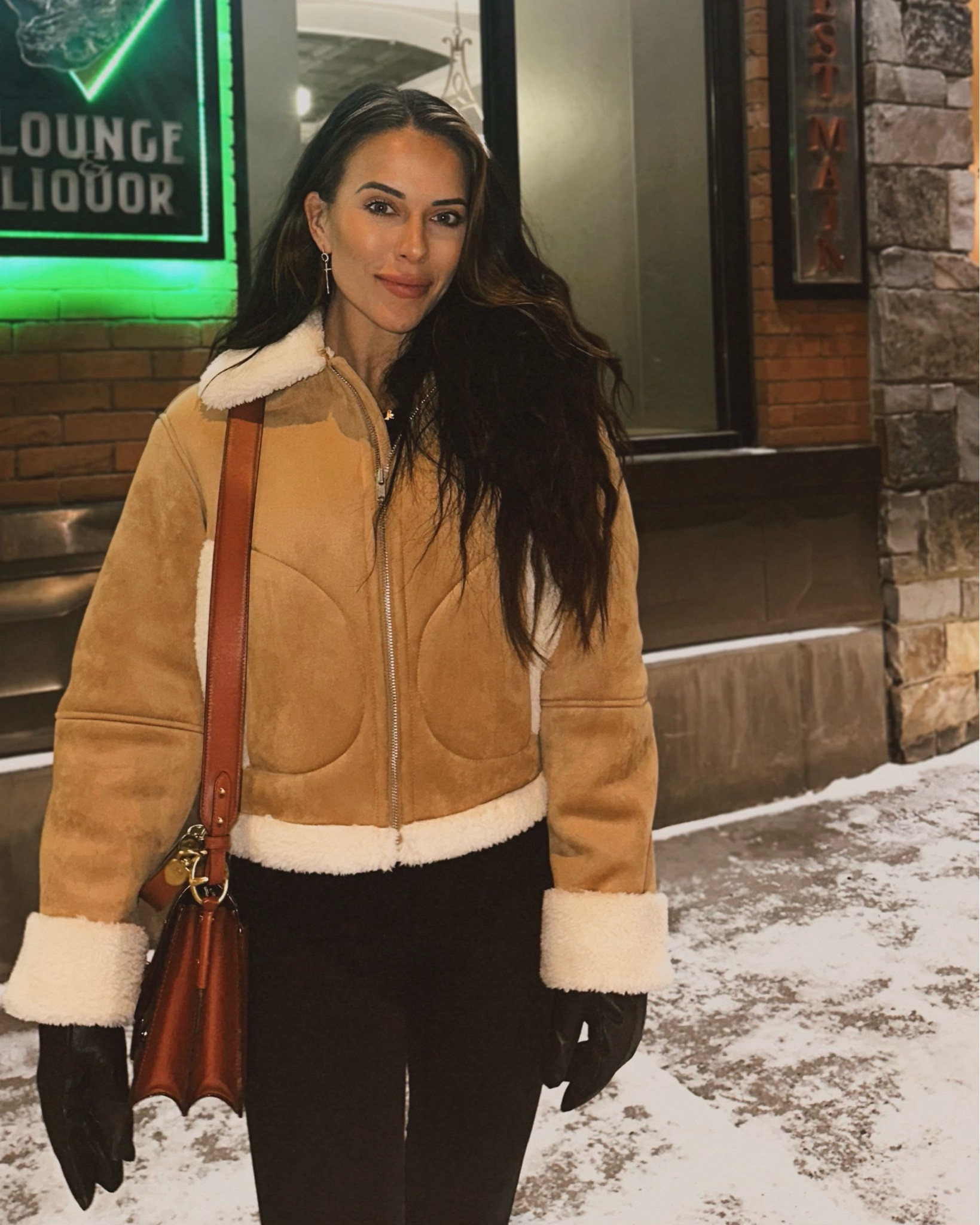 This Sherpa jacket is 60% off! Usually it’s $168 🤯 & I LOVE IT. Super high quality and warm! ♥️♥️ #winter #winterjacket #sherpajacket #jackets #montana #sherpa #winterfashion 

#LTKSeasonal #LTKtravel #LTKfindsunder100