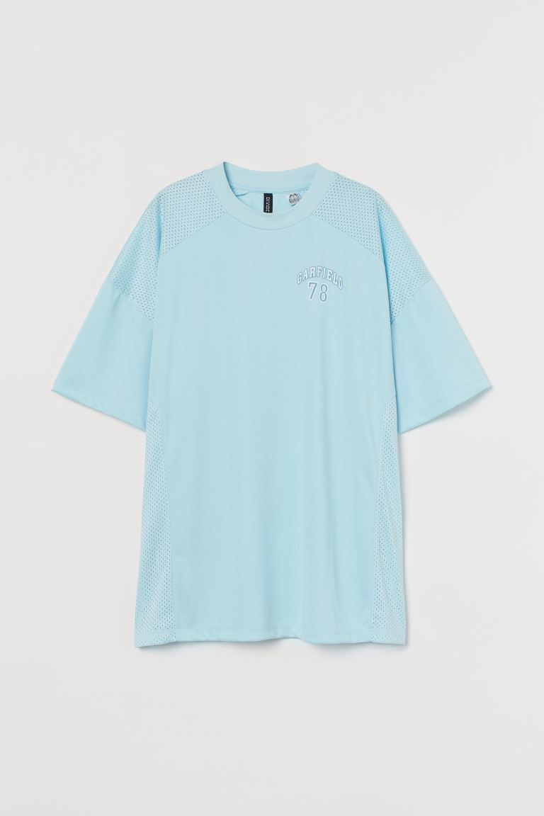 Oversized T-shirt
							
							$24.99 | H&M (US)