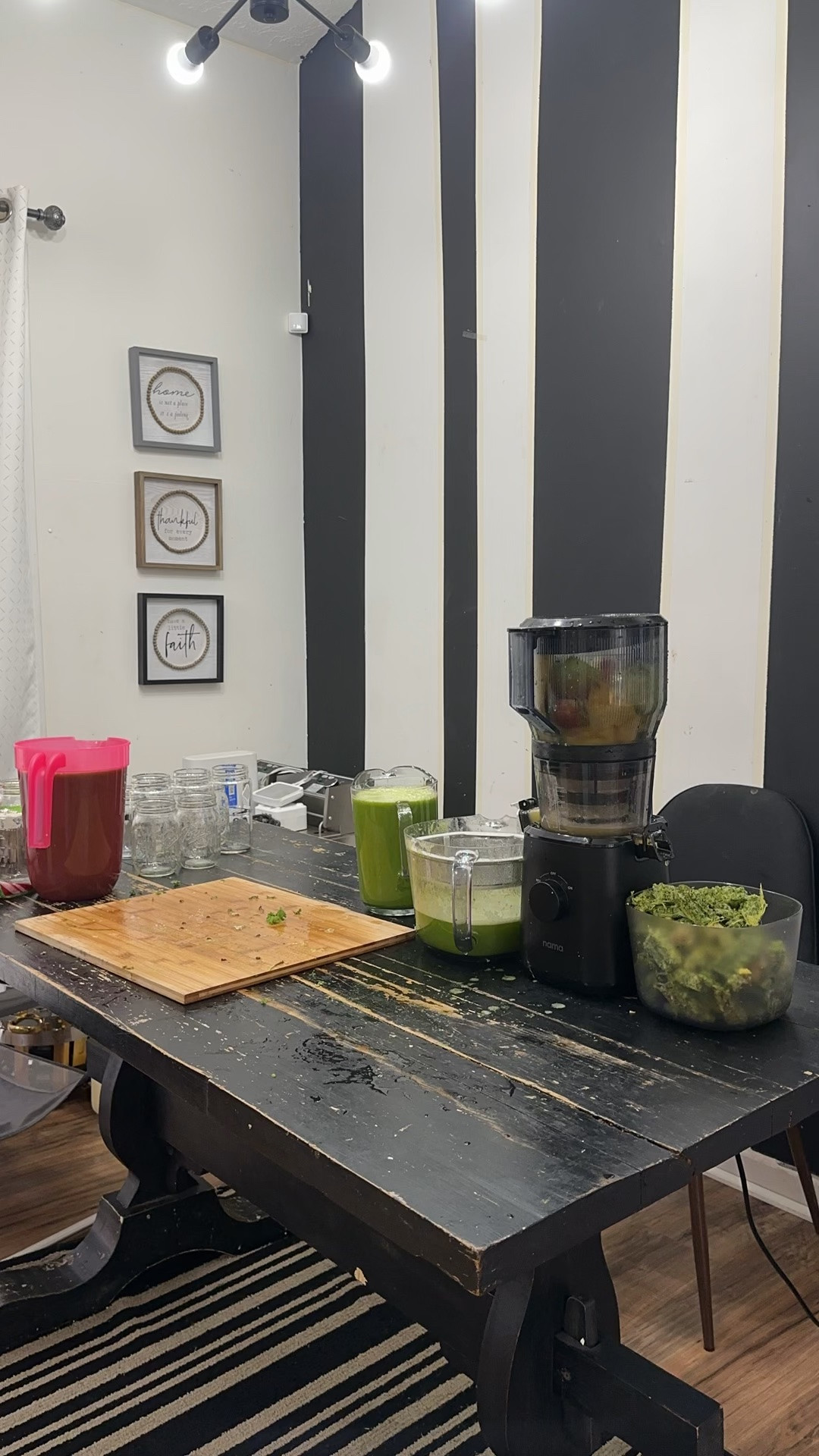 This juicer didn’t just upgrade my kitchen… it upgraded my entire lifestyle 😭 Fresh juices, healthier habits, homemade summer treats, and a routine I genuinely enjoy sticking to.

Shop my go to cold pressed juicer now on my LTK.

#ShoppingWithPriiincesss #JuicerLife #HealthyMomLife #WellnessRoutine #JuicingJourney #MomFavorites #SelfCareFirst #HealthyHabits #DailyRoutine #GlowUpJourney #LifestyleUpgrade #JuiceDaily #HealthAndWellness #AtlantaMom #Atlantamom #Atlantabloggers #Atlantablogger #AtlantaCreator #Atlantacontentcreators #Atlantacontentcreator

#LTKfoodie #LTKHome #LTKselfcare