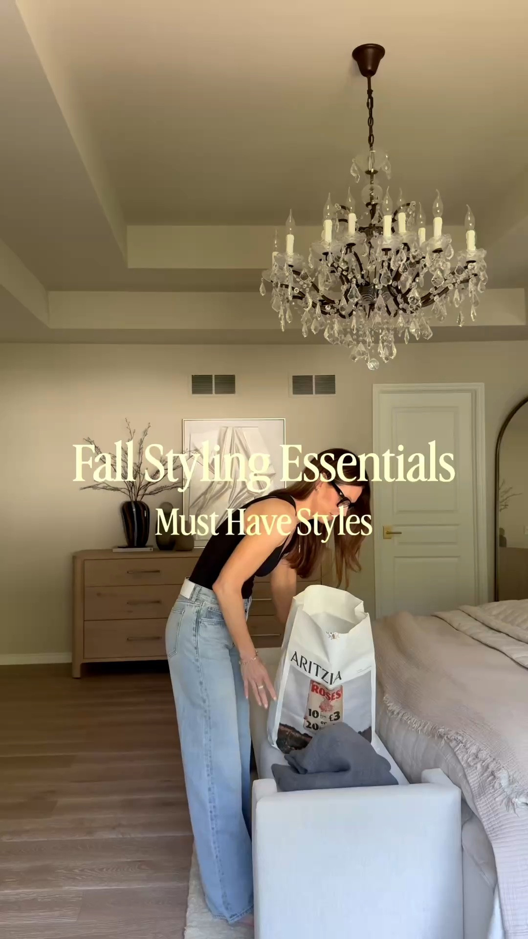 These 5 pieces are Fall must haves. Versatile pieces that can be worn all season long. @Aritzia fall fashion fall outfits date night work outfit