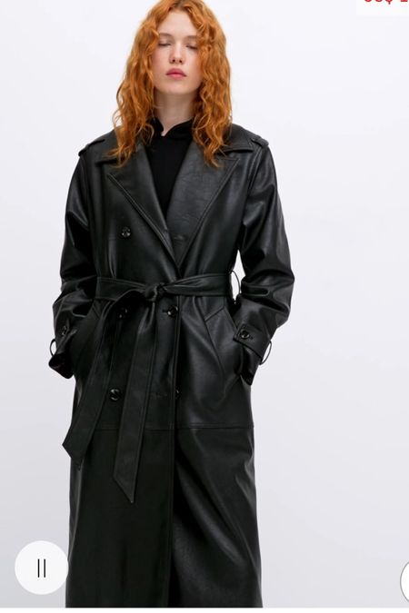 Love this trench 