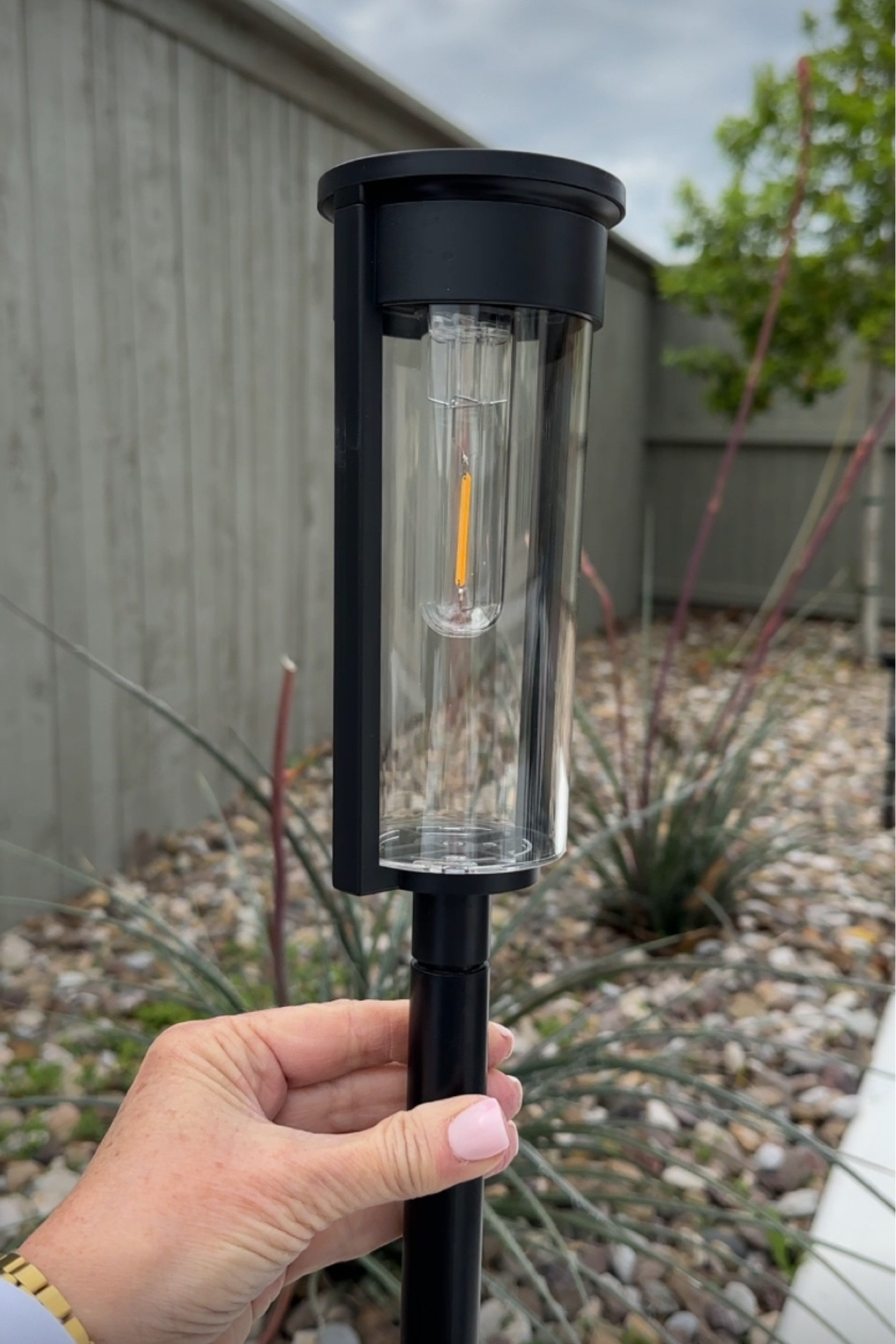 Solar Pathway Lights feature a warm LED light. They are waterproof and high quality! 
Outdoor
Solar Lights
Outdoor Must Haves
Amazon Finds
Amazon Prime 

#LTKSeasonal #LTKSaleAlert #LTKHome