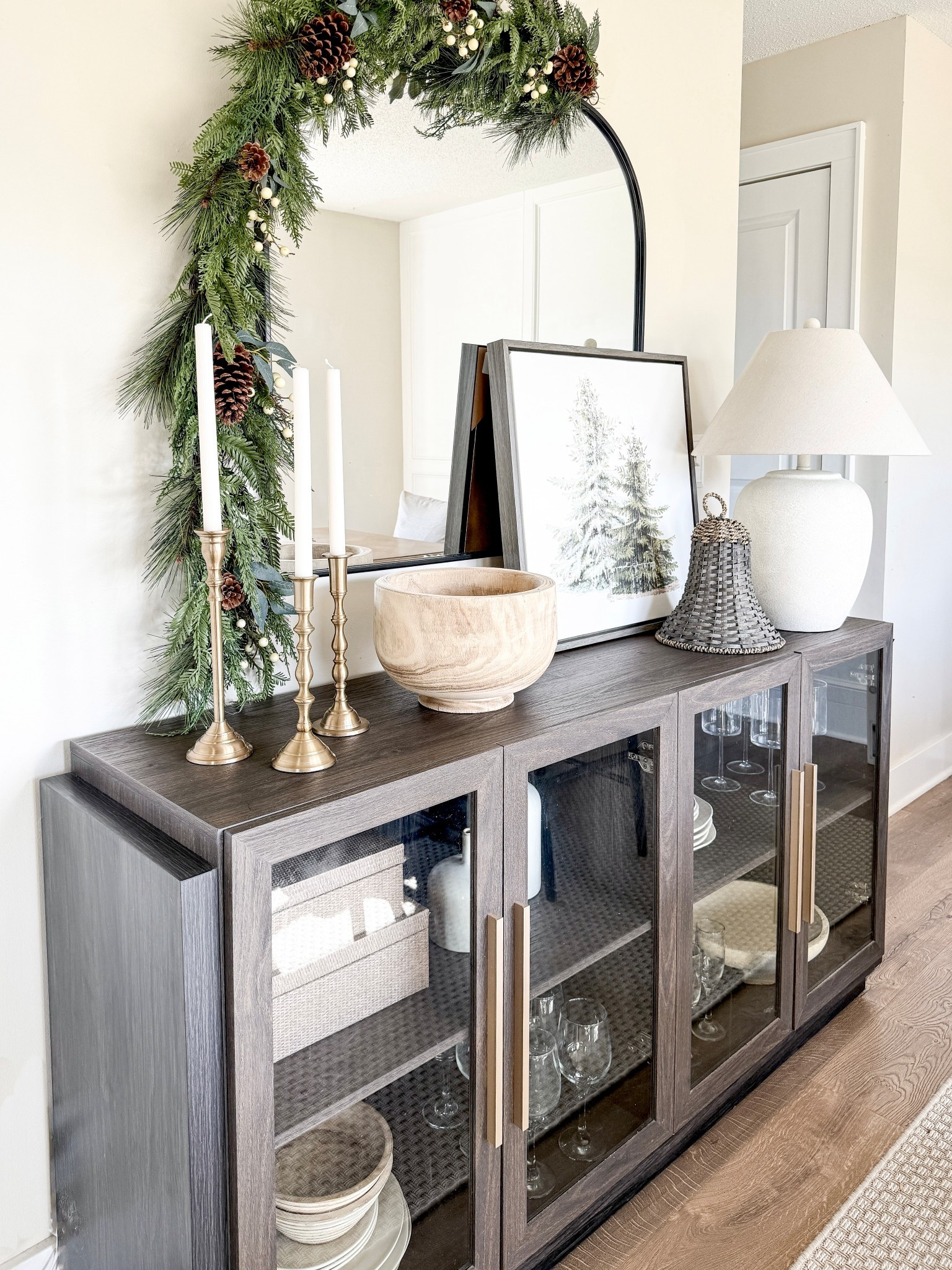 Christmas sideboard styling

Christmas decor, Christmas greenery, Christmas art, table decor, winter decor, lamp, table lamp 

#LTKSaleAlert #LTKHoliday #LTKHome