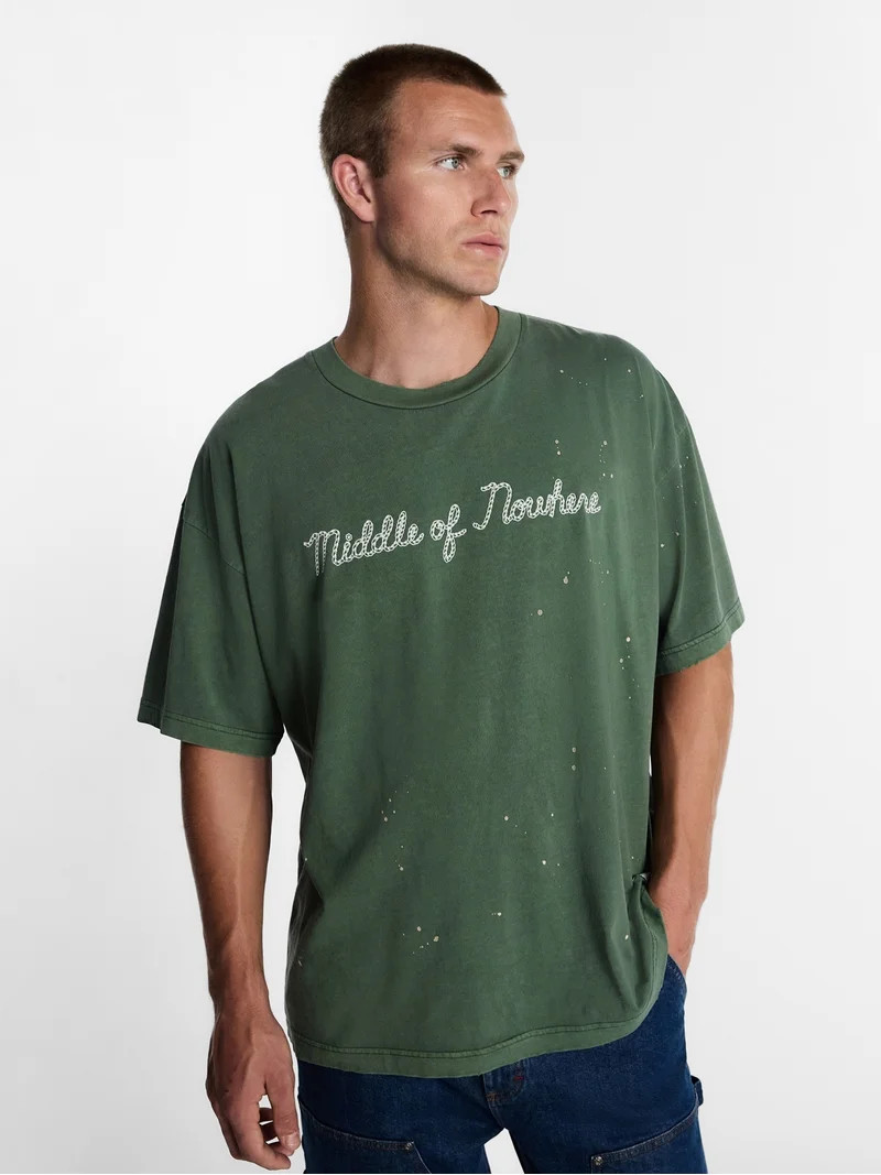 Kacey Lee Men's and Big Men's Middle of Nowhere Graphic Boxy Tee, Sizes S-2XL | Walmart (US)