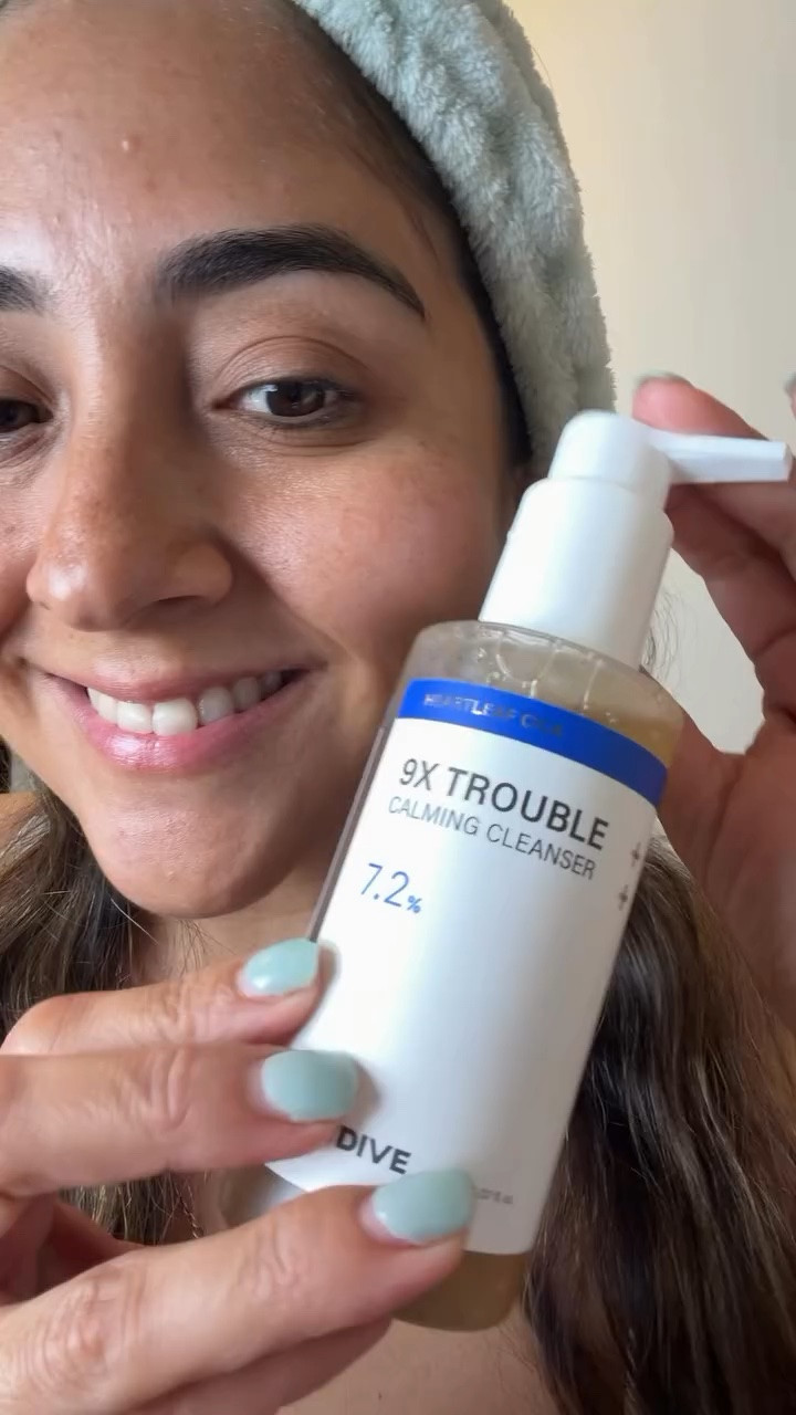 Testing the hype on #RAWDIVE #Realheartleaf and my skin said THANK YOU! 👏🏼 Heartleaf + Cica combo = calm, clean, and not stripped. Perfect for acne prone or sensitive skin days.  #KoreanPharmacy #KBeauty @rawdive_official
