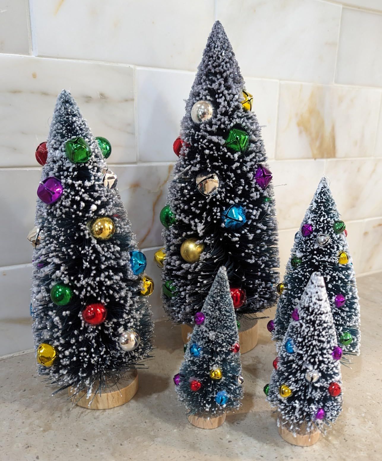 EIMMBD 5pcs Mini Christmas Trees Decorations Artificial Christmas Trees Tabletop Bottle Brush Trees  | Amazon (US)