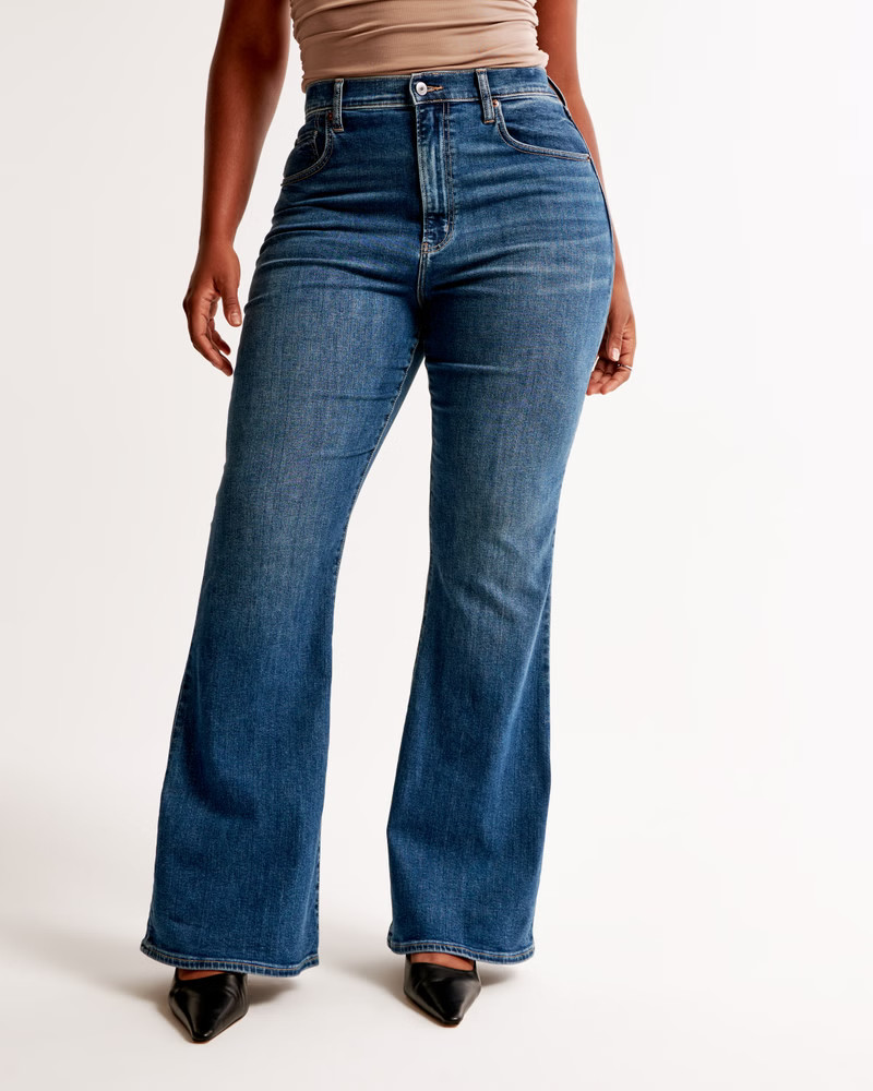Curve Love Ultra High Rise Stretch Flare Jean | Abercrombie & Fitch (US)