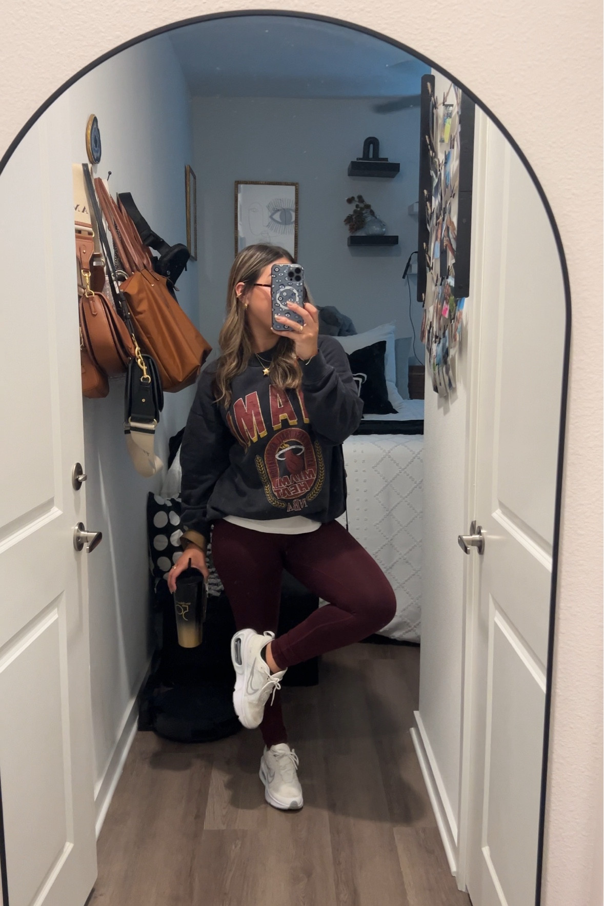 Comfy study day outfit🎧💻📓

comfy, cute, trendy, college student, university, study day, errands run, stay at home

#LTKfindsunder100 #LTKfindsunder50 #LTKstyletip