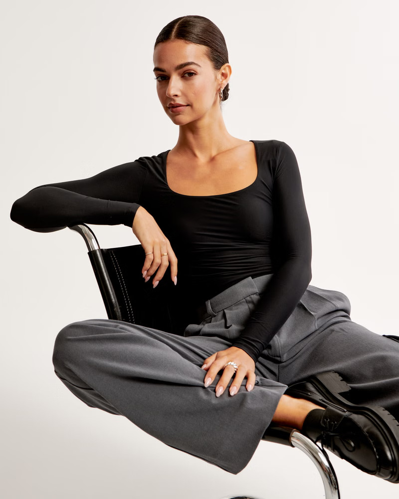 Women's Soft Matte Seamless Long-Sleeve Squareneck Top | Women's Tops | Abercrombie.com | Abercrombie & Fitch (US)