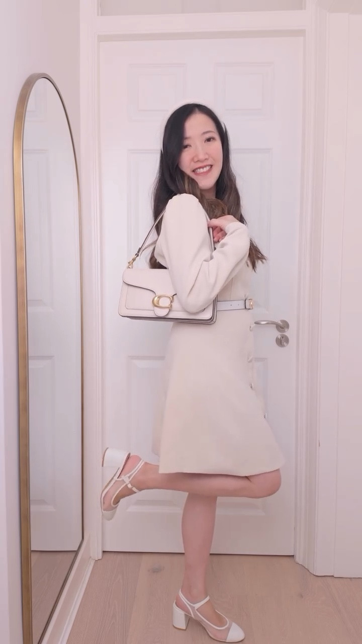 No denying it anymore! The cooler weather has arrived, and it‘s finally time to embrace autumn outfits 🍁🥹

Here’s day 1 of my autumn outfit, the Flossy Jackie dress, blending retro charm with a chic twist. 

This is just the beginning – expect more autumn style your way! 

What’s the first autumn piece you pull out of your closet? 

Outfit details🎀
Dress: @flossybyfreddy Jackie in XS
Belt: @toryburch 
Bag: @coach 
Shoes: @newlook 

Outfits are linked on my @shop.ltk @ltk.europe 
(link in bio)

Save this post & follow @petitealpaca for more dreamy travel and feminine fashion content.

#HelloAutumn #autumnoutfits #autumnoutfitideas #RetroStyle #ChicFashion #FallOutfits #StyleTransition #vintagevibes  #romanticstyle #modernprincess 
#londonfashionblogger  #dreamyaesthetic #femininestyle

🗝️ Feminine elegant classy style, modern princess,  GRWM Get ready with me, autumn outfits

#LTKdresses #LTKmodest #LTKautumn