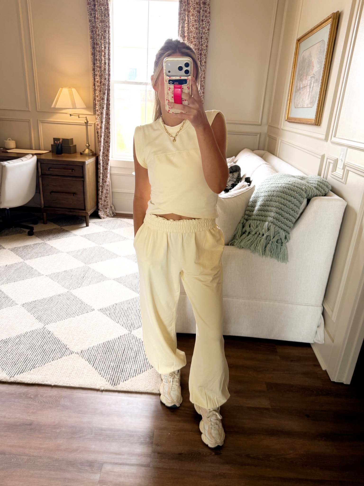 Today’s set💛

#LTKPetite #LTKootd #LTKgrwm