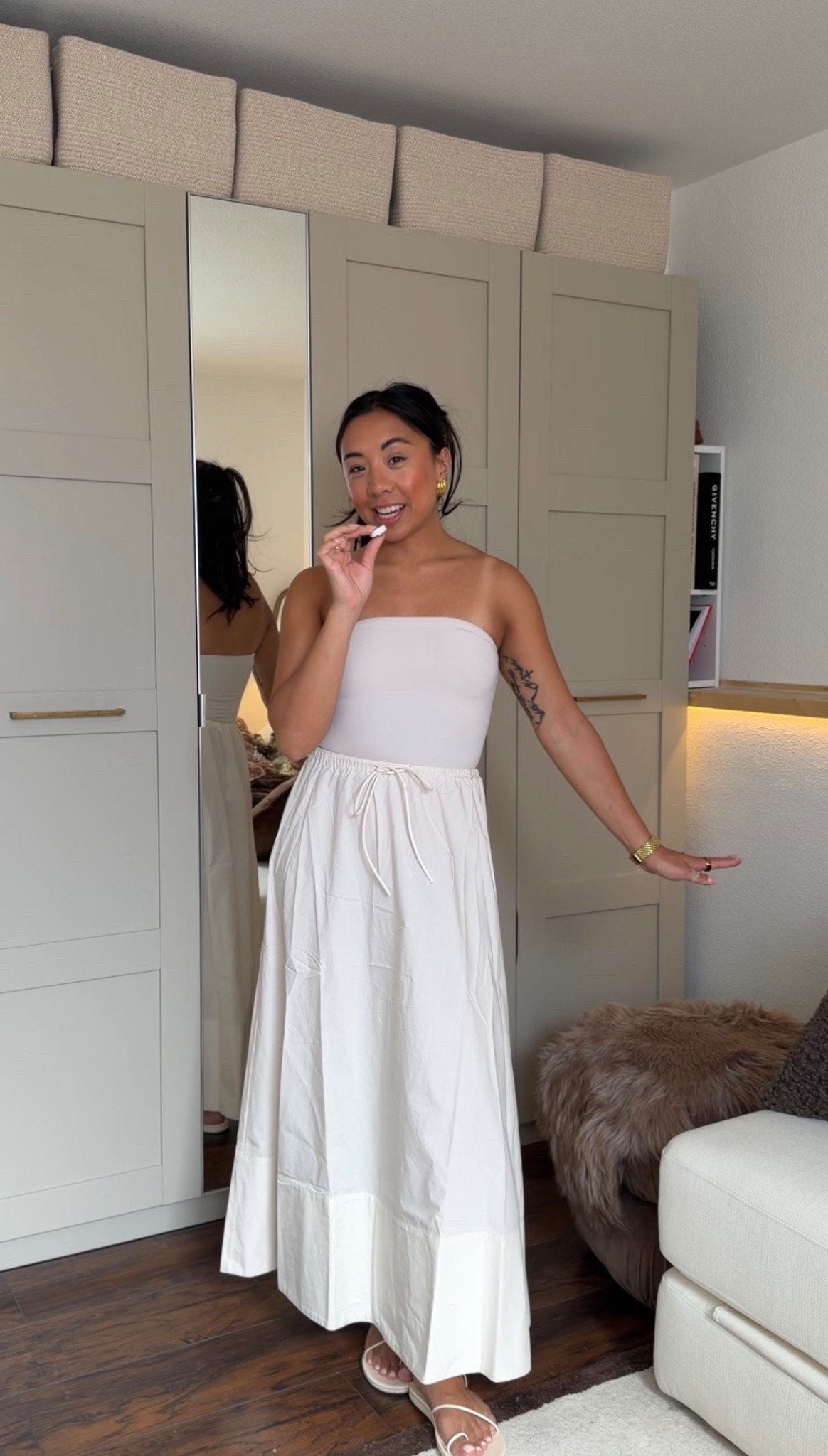 Cream cotton summer skirt - wearing size XS

#LTKPetite #LTKSeasonal #LTKootd