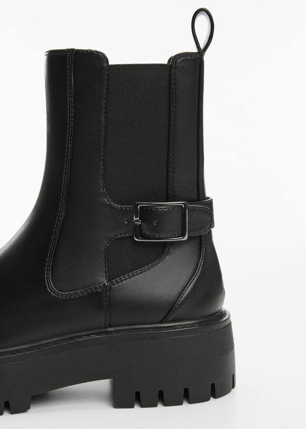 Ankle boots with elastic panel and buckle | MANGO (UK)