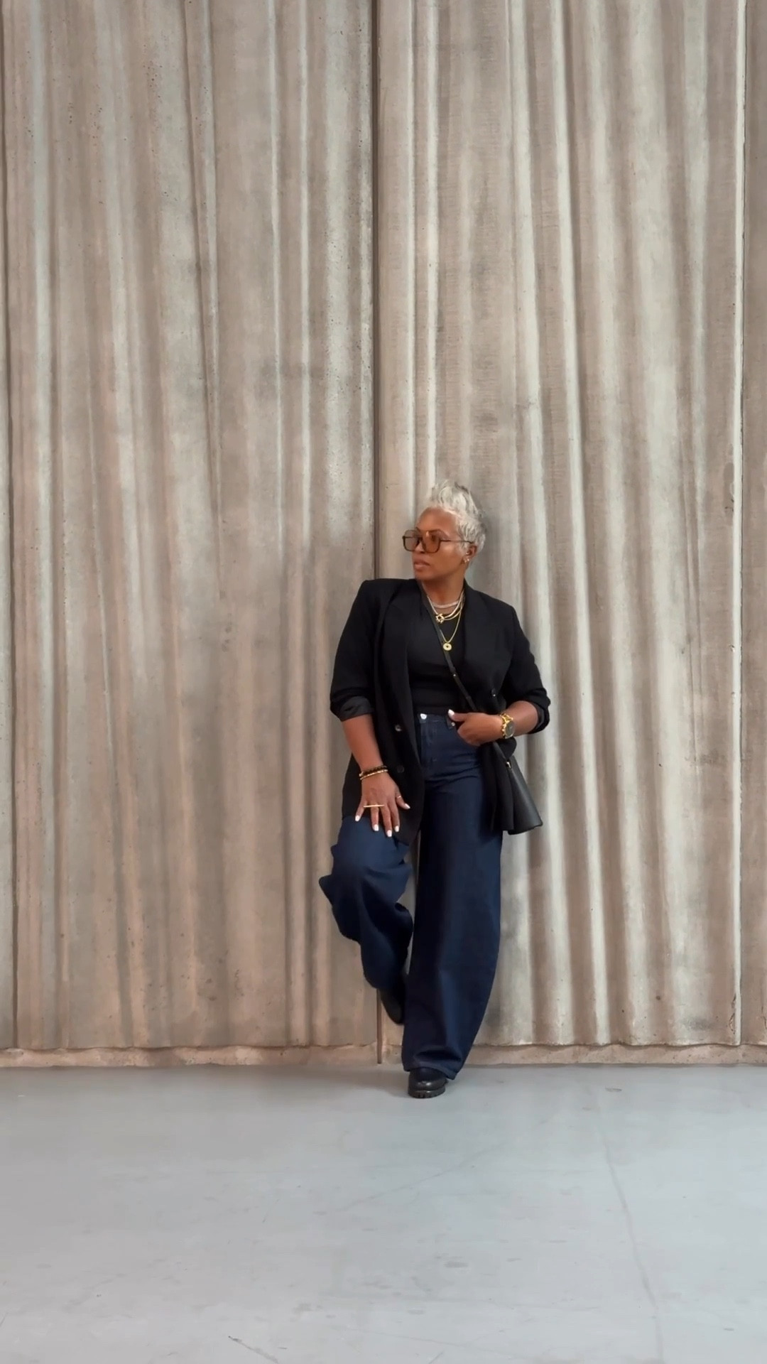 Effortless business look ✨ Wearing an oversized Zara blazer, ECCO leather booties, and a chic ECCO crossbody bag — the perfect mix of style and comfort 🤎 

For sizing reference: I'm 5'2 | 150lbs | ftts | wearing a medium | size 8 for shoes

Disclaimer: runs fast! linked similar finds! ✨🫶🏽

#shoeobsession #businesslook #fashion #outfitinspo #traveloutfit #midlifemusthave #travelinstyle #flyageless #midlife #ootd #outfitcheck  #fashionover40 #ECCOfashion #ECCOsneakers #fashionover50 #falloutfit #crossbodybag #midlifejourney #xojalonda

#LTKOver40 #LTKShoeCrush #LTKTravel

#LTKStyleTip #LTKOver40 #LTKTravel