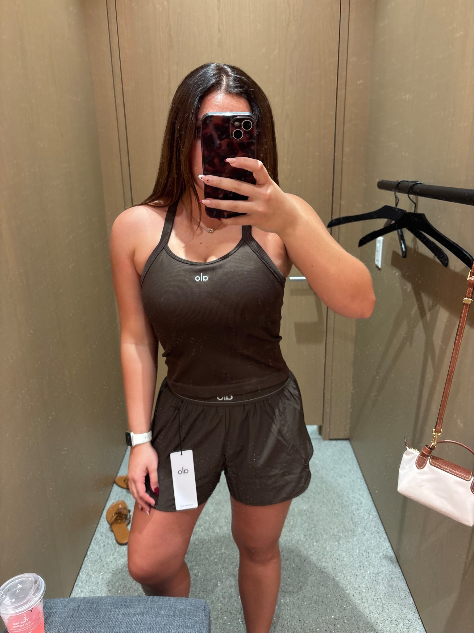 Shopping at alo!🤎

#LTKdayinmylife #LTKootd #LTKfitnessgoals