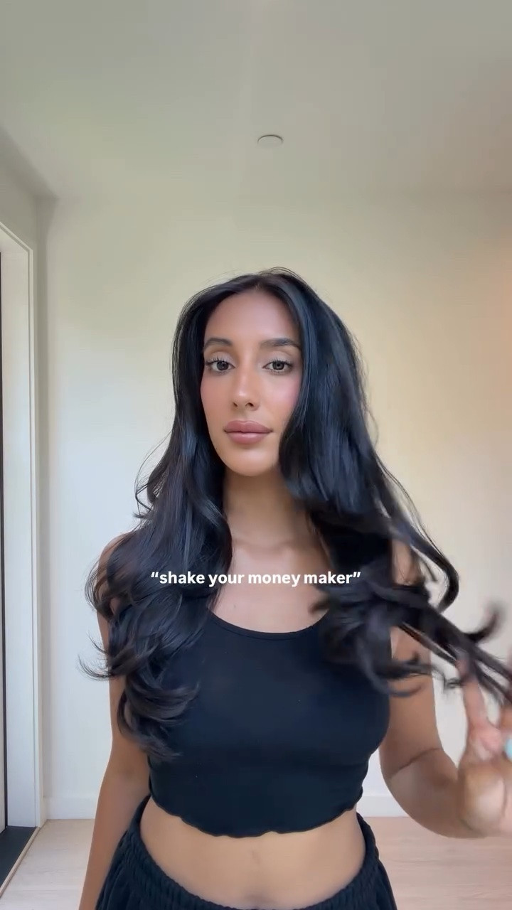 me 🤝🏽 a bouncy blowout

#blowouthair #hairinspo #haircareroutine

#LTKgrwm #LTKBeauty #LTKselfcare