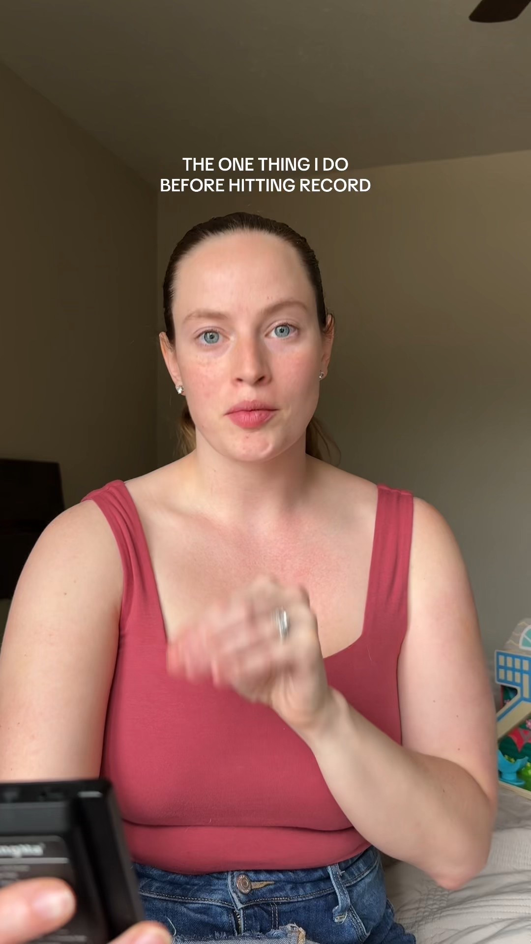 Phone monitor for filming content

#LTKSaleAlert #LTKFindsUnder50