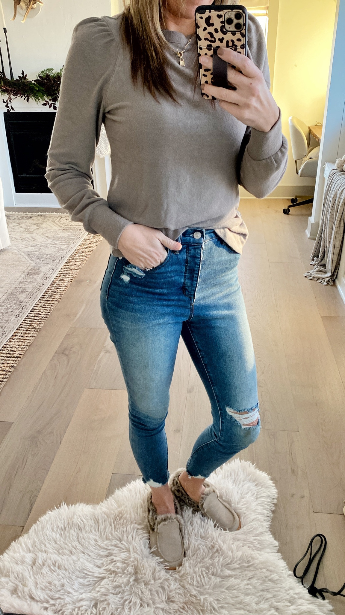 These $14 jeans are the bomb. 

#LTKstyletip #LTKfit #LTKshoecrush