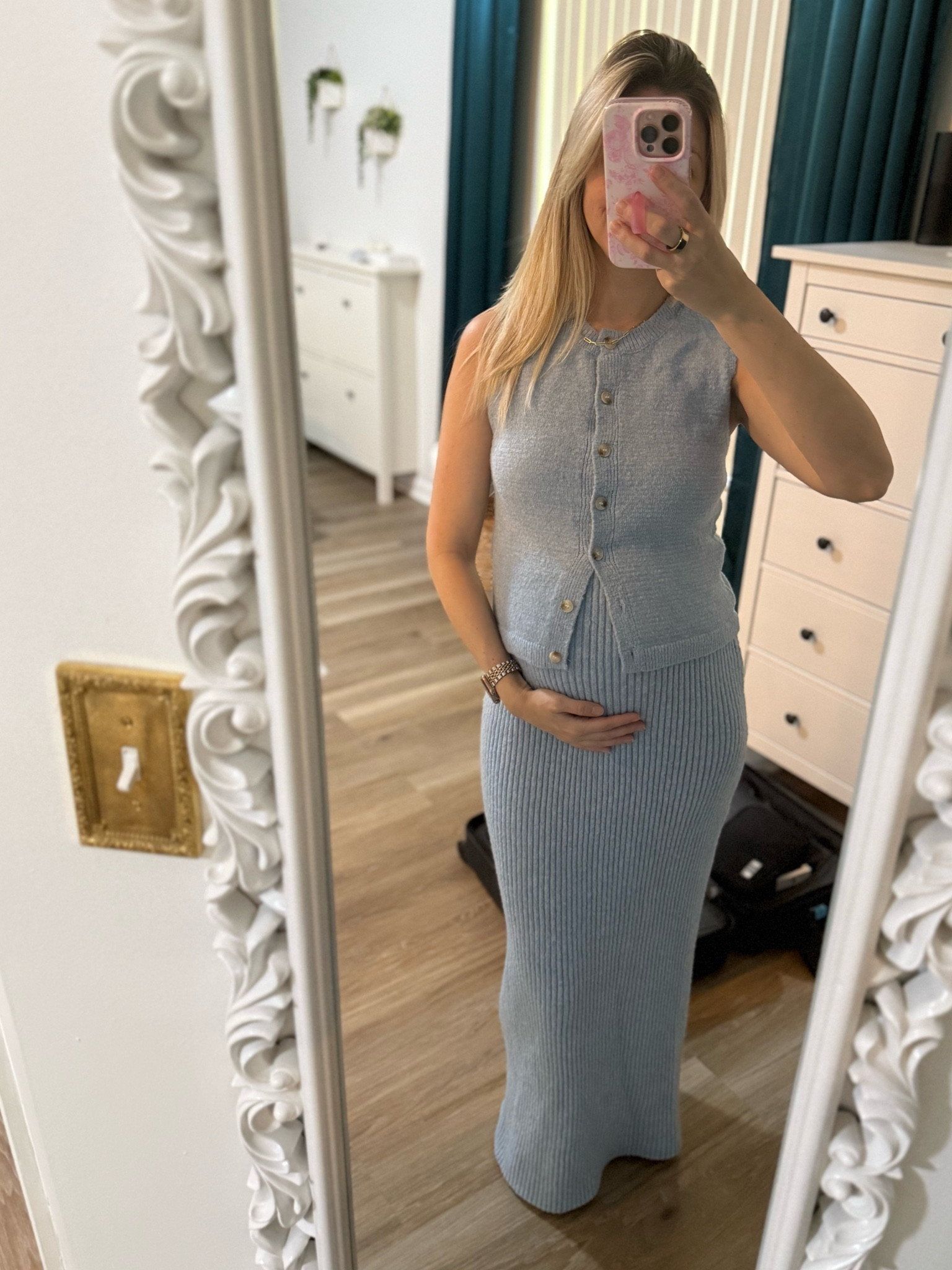 Bump friendly skirt and vest set! — Found the perfect affordable knit skirt and vest set that can be worn during pregnancy, but also pre/post bump!! 

For size reference, I am 5’3, 19 weeks pregnant, 127lbs, wearing size small! 

#LTKBump #LTKFindsUnder50 #LTKStyleTip
