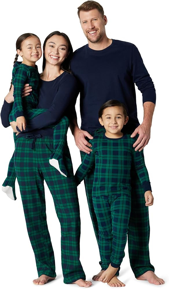 Amazon Essentials Matching Holiday Family Pajama Sets | Amazon (US)