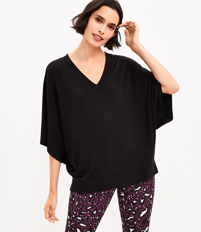 Lou & Grey Signature Softblend V-Neck Poncho | LOFT