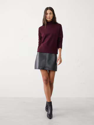 Perfectly Soft Turtleneck Sweater | Banana Republic Factory