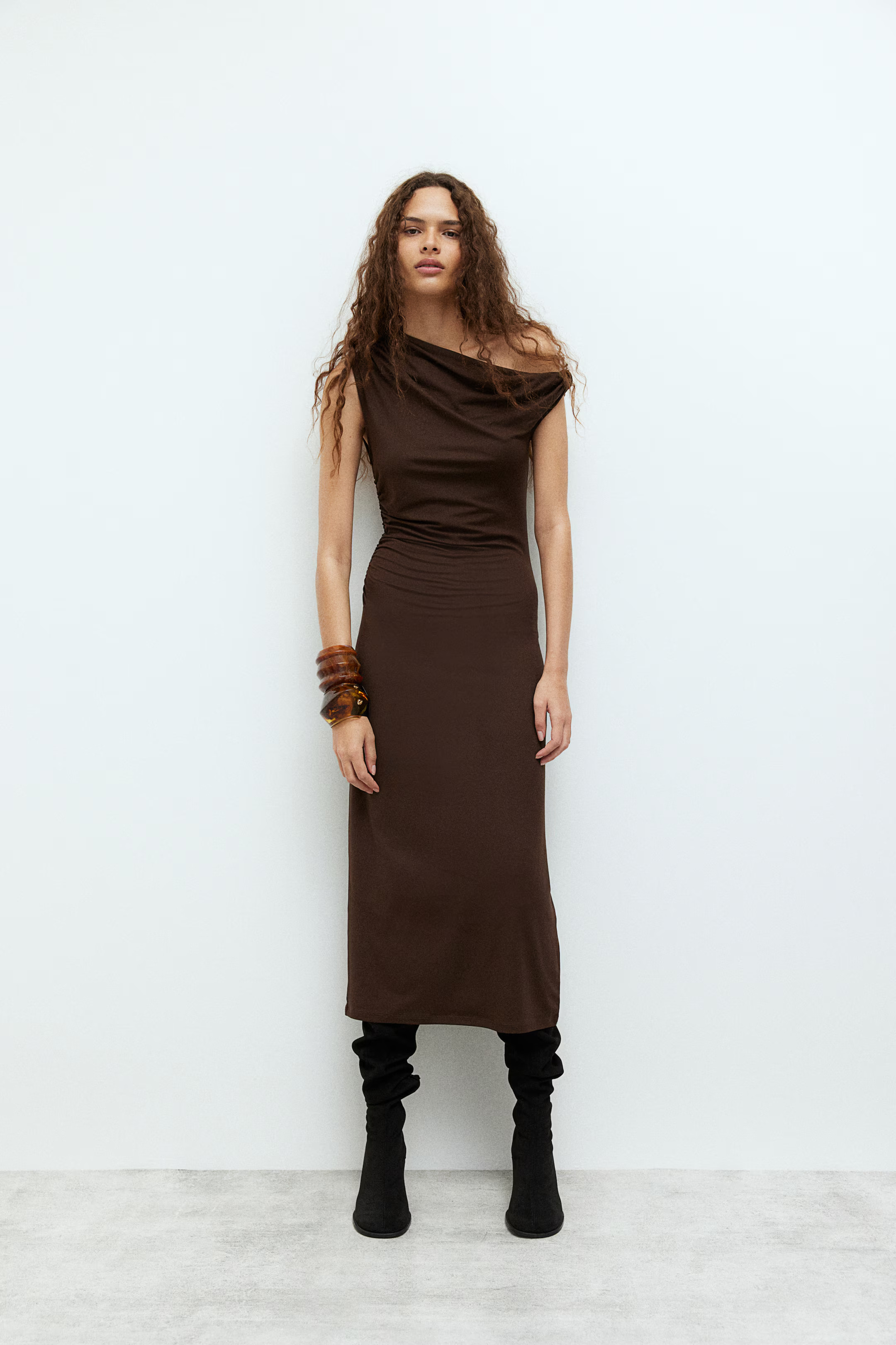 Twist-detail one-shoulder dress | H&M (UK, MY, IN, SG, PH, TW, HK)