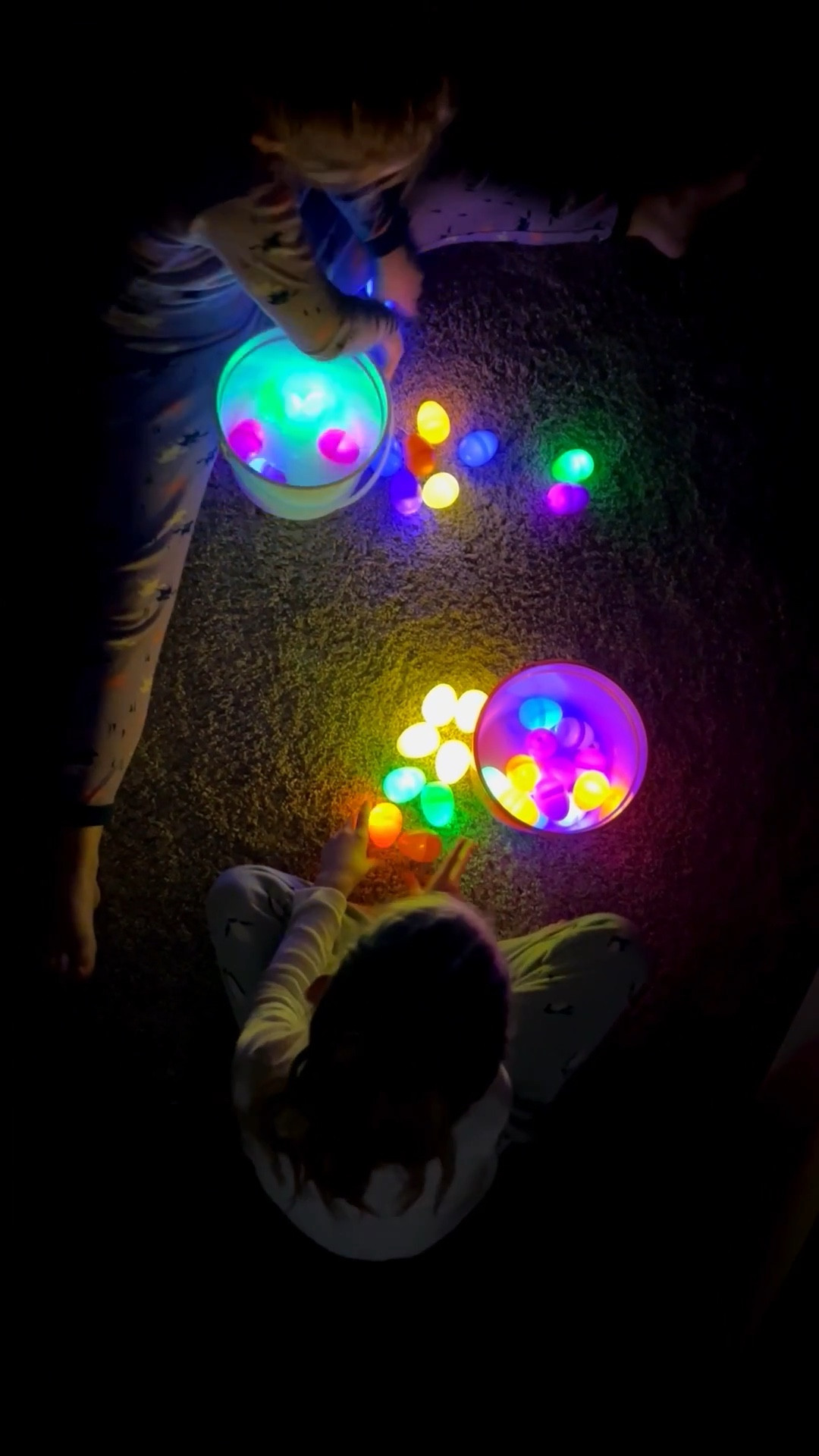 Glow In The Dark Easter Eggs!!! The set comes with 50 plastic eggs and 50 LED lights that are small and fit right inside. Perfect way to switch up your typical egg hunt from day to night! So much fun!!!! 

#egg #easter #hunt #led #light #up #glow #in #the #dark #plastic #kids #neon #fun #outdoor #basket #ideas #inspo #stuffers #games #activity #kid #family #holiday #spring #amazon #fun#LTKspring

#LTKSeasonal #LTKKids