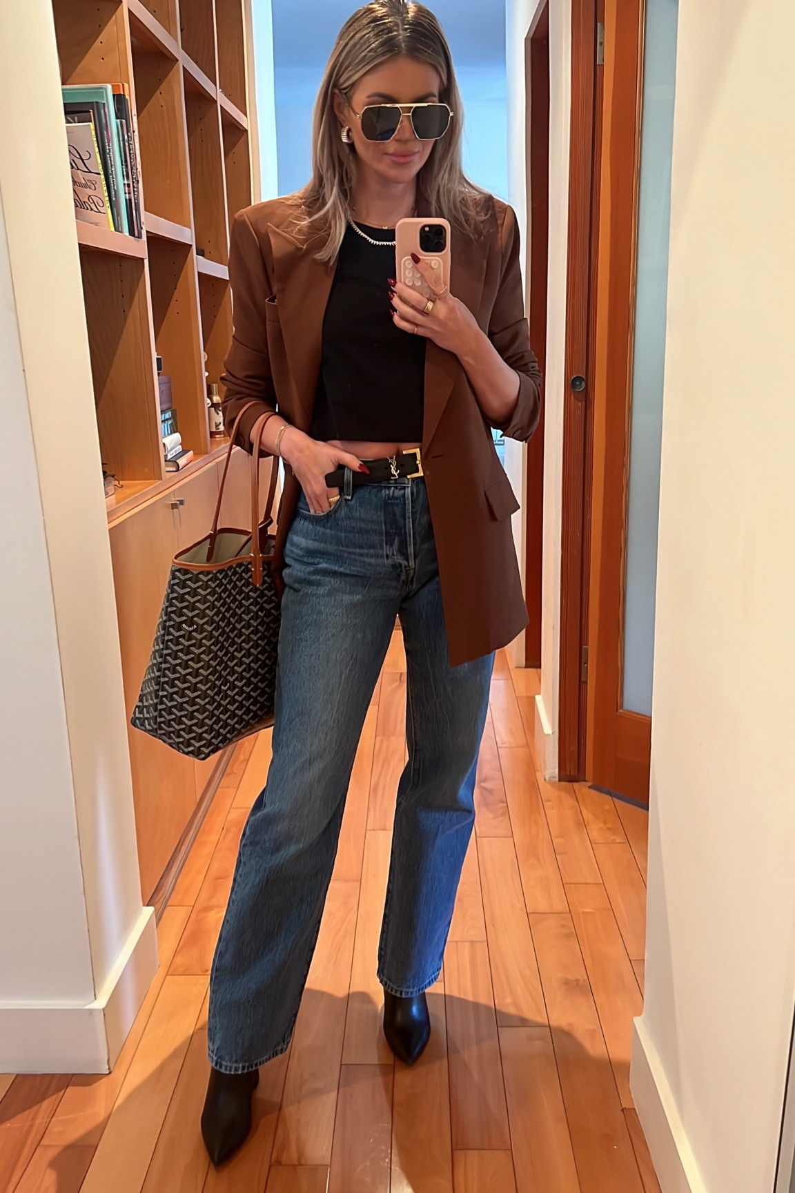 Blazer small
Denim 27 
Tshirt medium 
Boots TTS and SO COMFY

#LTKworkwear #LTKstyletip #LTKover40