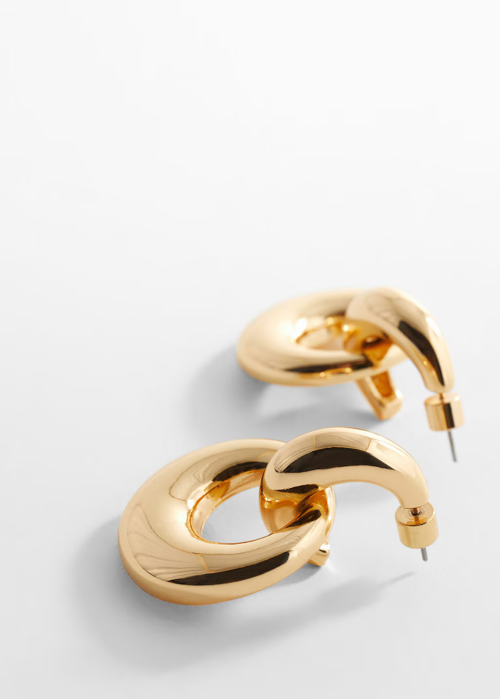 Hoop pendant earrings | MANGO (UK)